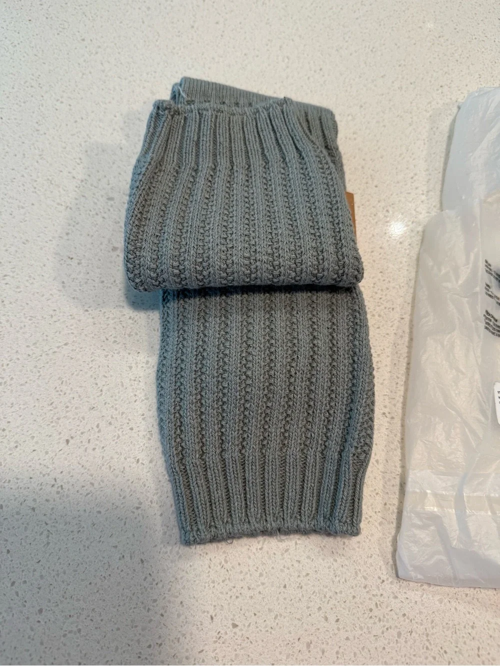 Skims Slouch Socks Mineral Small 6-8